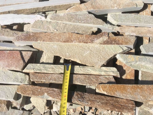 Горбушка златолит золотистый для облицовки купить в Горно-Алтайске