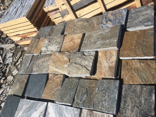 Плитка пилёная златолит Уральский для цоколя, отмостки купить в Горно-Алтайске