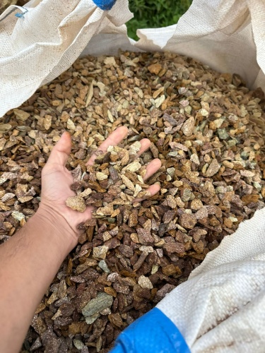 Златолит персиковый декоративная каменная крошка купить в Горно-Алтайске