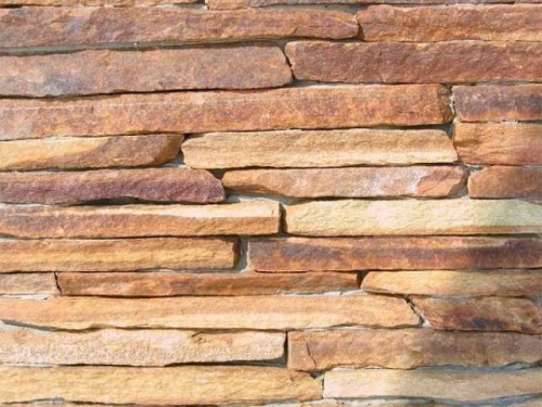 Горбушка златолит золотистый для облицовки купить в Горно-Алтайске