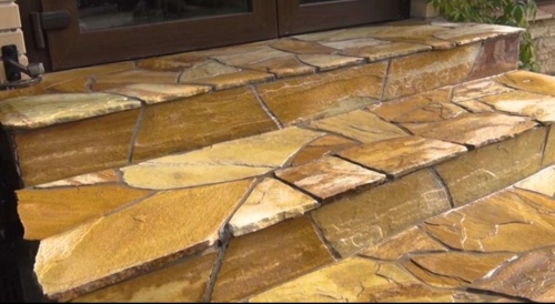 Плитняк златолит жёлтый золотистый для отмостки купить в Горно-Алтайске